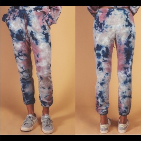 NWT DAYDREAMER Rouge Storm Tie-Dye Jogger in Rouge Storm Size Small - Picture 15 of 15